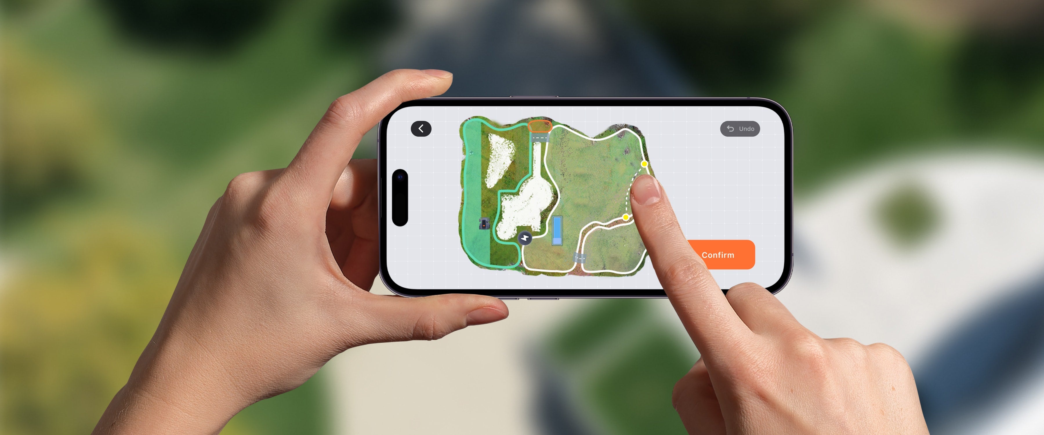 <p>GeoSketch™ delivers top-down real-scene maps with intuitive, visual edge adjustment.</p>